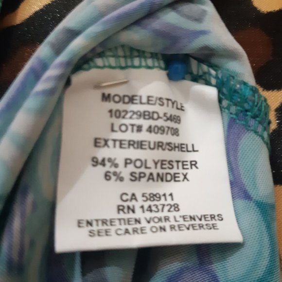 Casual dress with coordinating shrug - Picture 7 of 12